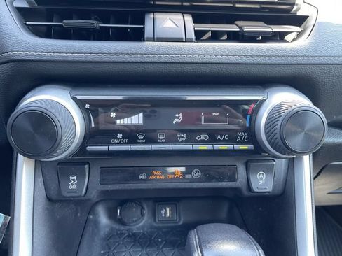 Certified 2023 Toyota RAV4 LE AWD/4WD image 20