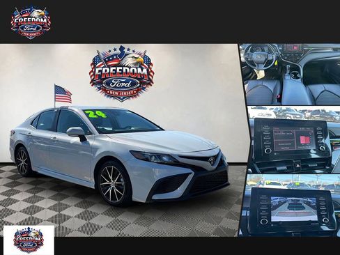 Used 2024 Toyota Camry SE FWD image 1