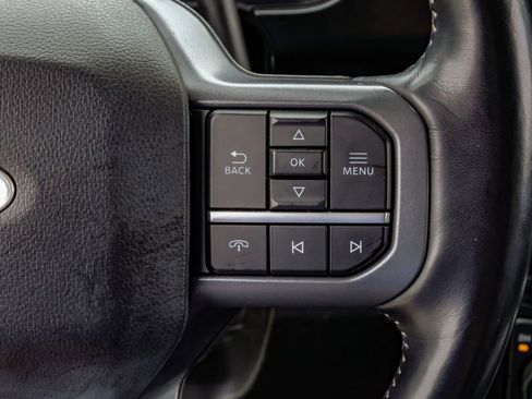 Used 2024 Ford F350 Lariat image 19