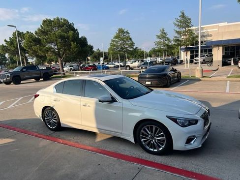 Used 2022 INFINITI Q50 Luxe w/ Cargo Package RWD image 4