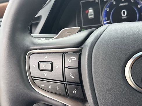 Used 2025 Lexus ES 350 w/ Premium Package FWD image 26