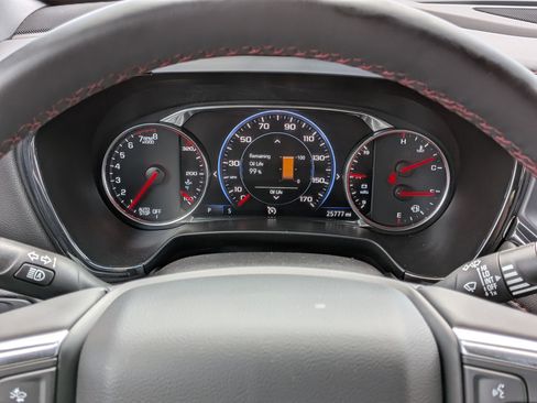 Used 2025 Chevrolet Blazer RS image 21