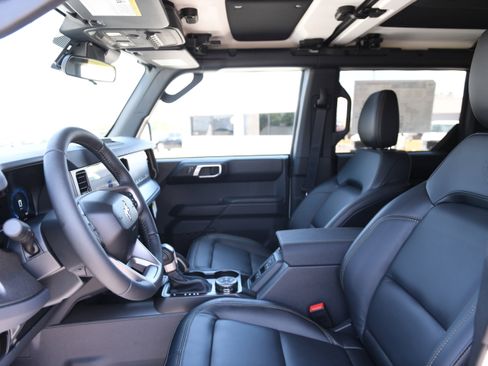 New 2026 Ford Bronco Badlands AWD/4WD image 12
