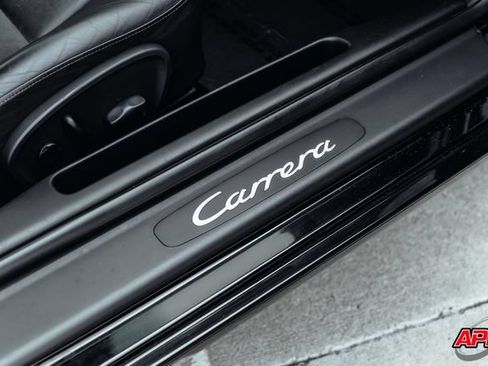 Used 2004 Porsche 911 Carrera RWD image 61