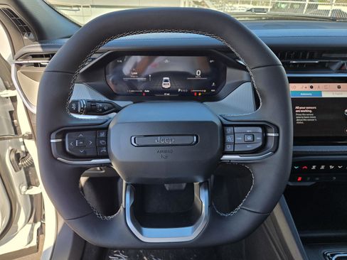 New 2026 Jeep Cherokee Limited image 17