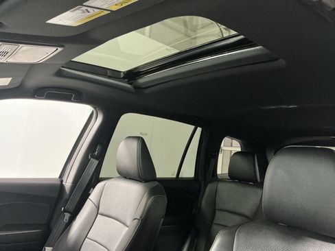 Used 2023 Honda Passport EX-L image 23