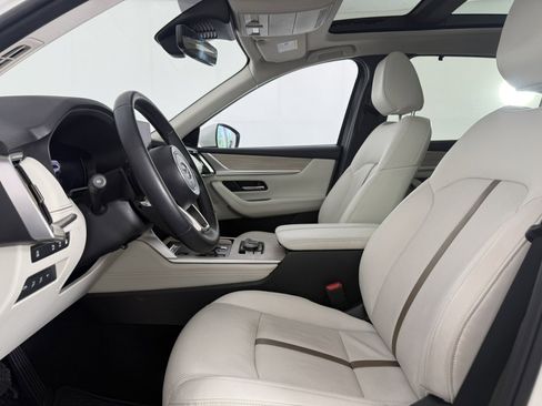 Used 2024 MAZDA CX-90 Plug-In Hybrid w/ Premium Plus AWD/4WD image 18