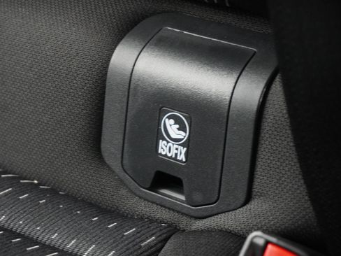 New 2026 Chevrolet Equinox LT image 32