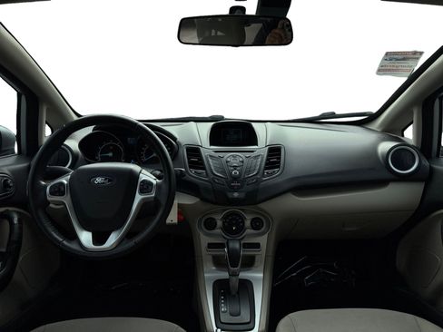 Used 2016 Ford Fiesta SE FWD image 10