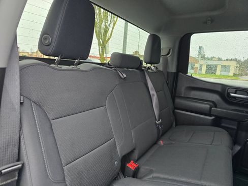 Used 2020 Chevrolet Silverado 1500 Custom Trail Boss w/ Custom Convenience Package AWD/4WD image 12