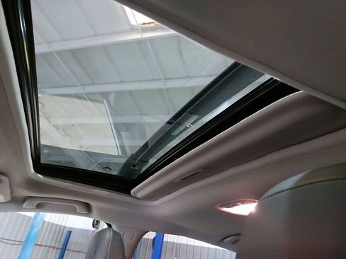 Used 2018 Subaru Crosstrek 2.0i Limited image 28