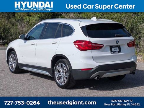 Used 2017 BMW X1 xDrive28i AWD/4WD image 3