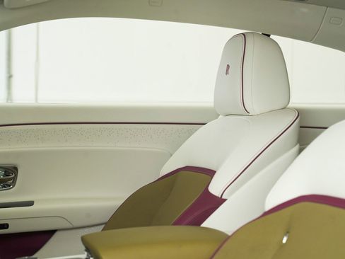 Certified 2024 Rolls-Royce Spectre w/ Spectre Launch Package image 27