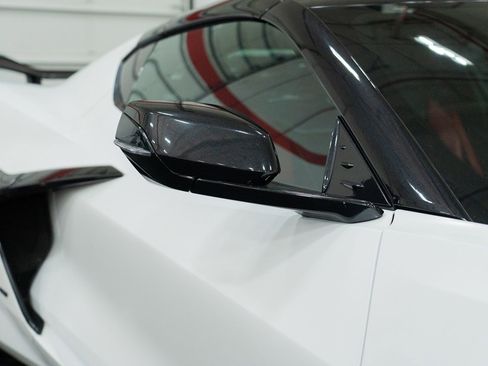 Used 2023 Chevrolet Corvette Z06 w/ Z07 Performance Package RWD image 12