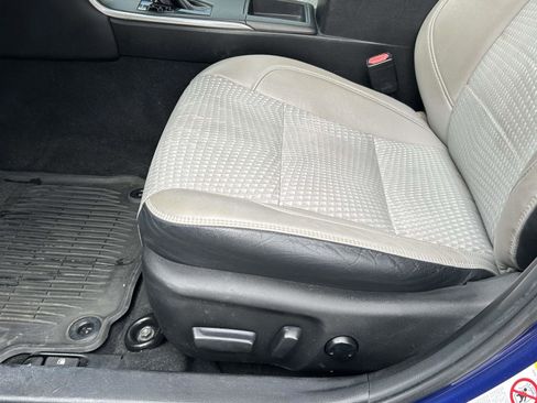 Used 2015 Toyota Camry SE image 16