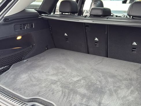 New 2025 Mercedes-Benz GLC 350e 4MATIC image 31