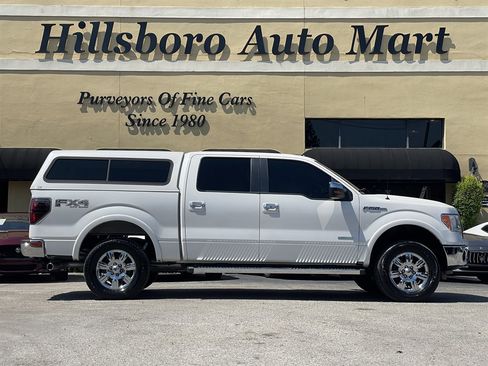 Used 2012 Ford F150 Lariat w/ Lariat Chrome Pkg image 4