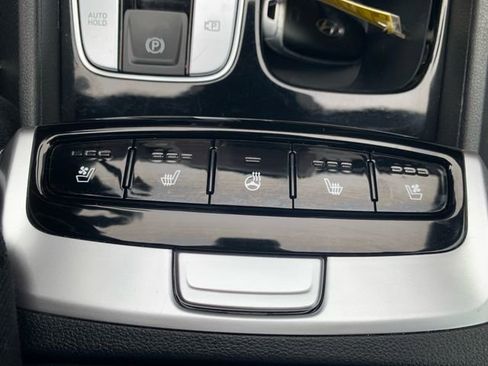 Used 2023 Hyundai Santa Cruz Limited w/ Cargo Package image 30