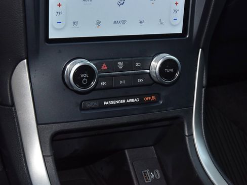 Used 2023 Ford Edge SEL w/ Convenience Package image 29