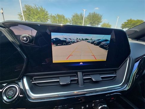 Used 2025 Chevrolet Trax RS w/ Driver Confidence Package image 14