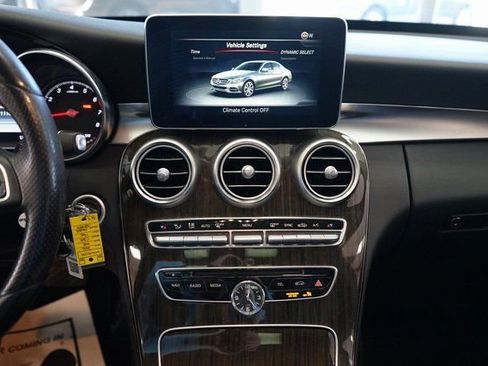 Used 2016 Mercedes-Benz C 300 4MATIC Sedan image 7