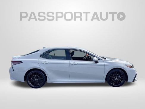 Used 2023 Toyota Camry XSE image 8