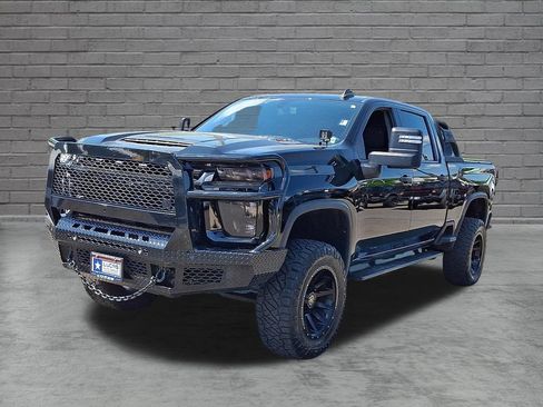 Used 2023 Chevrolet Silverado 2500 Custom w/ Custom Value Package AWD/4WD image 5