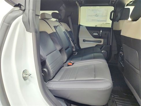 New 2026 GMC Hummer EV SUV image 42