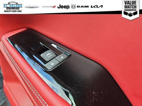 Used 2024 Jeep Wagoneer Launch Edition AWD/4WD image 33
