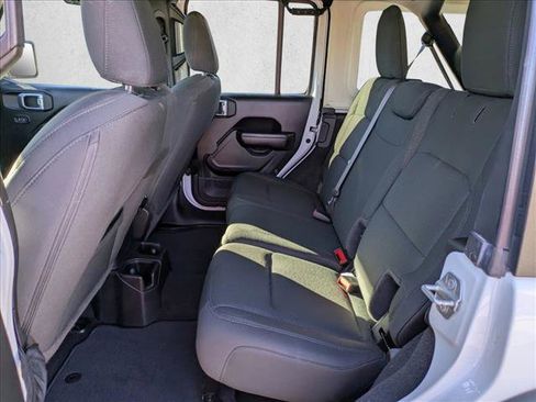 Used 2021 Jeep Wrangler Unlimited Sport image 18