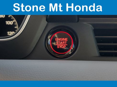 New 2025 Honda Pilot EX-L image 32