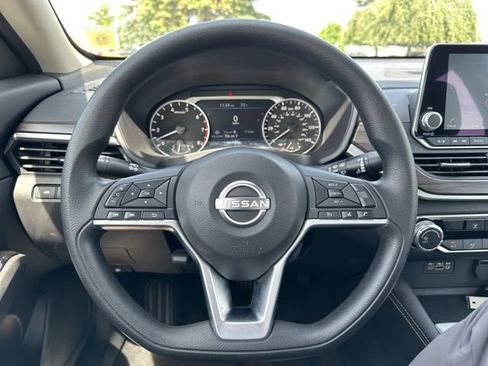 Certified 2023 Nissan Altima 2.5 SV AWD/4WD image 28