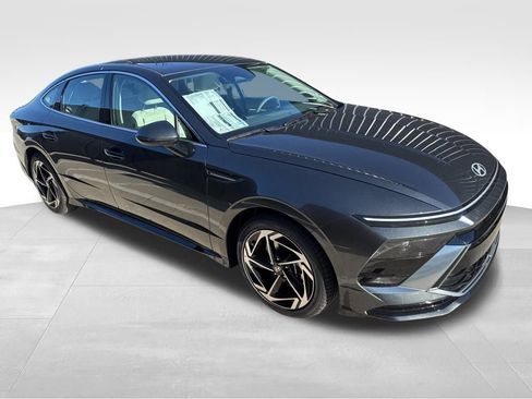 New 2026 Hyundai Sonata N Line FWD image 2