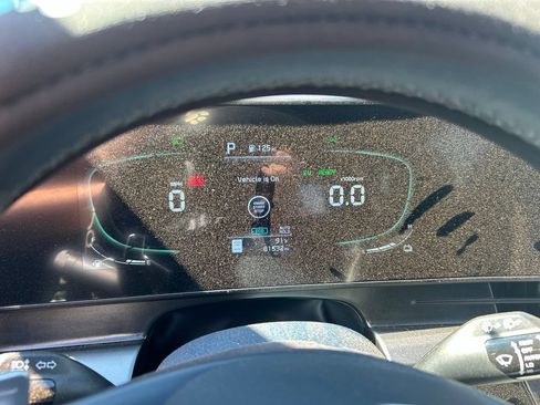 Used 2023 Kia Sportage EX w/ EX Premium Package AWD/4WD image 7
