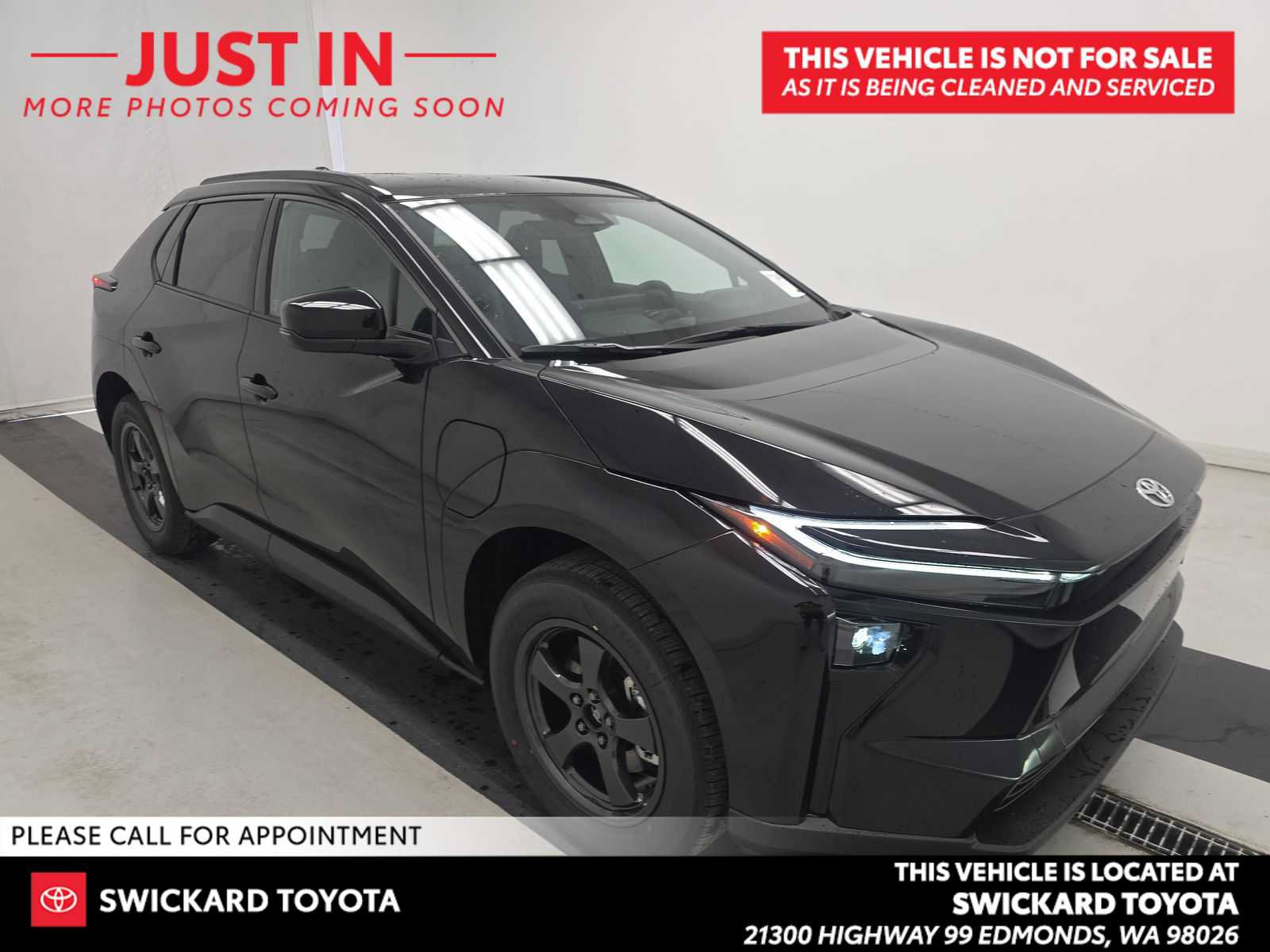 Used 2026 Toyota bZ FWD image 1