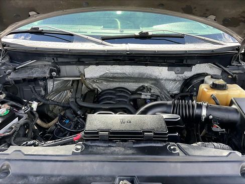 Used 2012 Ford F150 XLT w/ XLT Chrome Pkg image 30