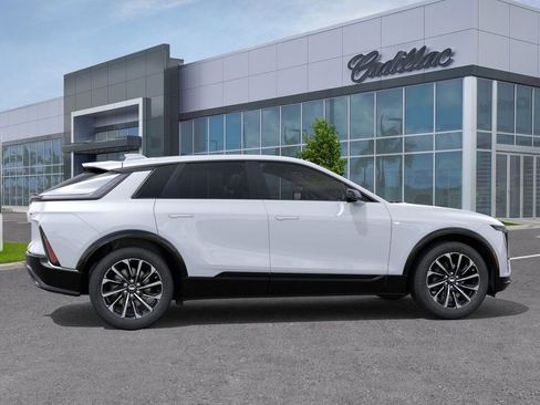New 2026 Cadillac Lyriq Premium Sport RWD image 6