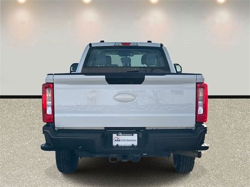 Certified 2023 Ford F250 XL image 6
