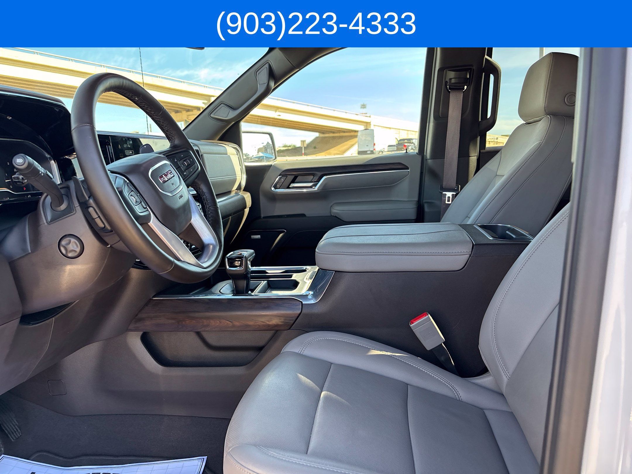 Used 2024 GMC Sierra 1500 SLT w/ SLT Premium Plus Package AWD/4WD image 37