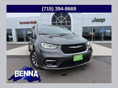 Certified 2021 Chrysler Pacifica Touring-L FWD image 1