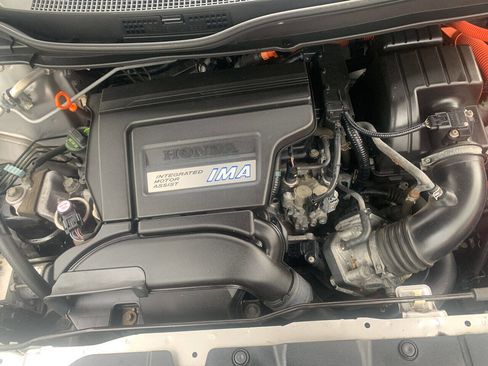 Used 2015 Honda Civic Hybrid Sedan image 23