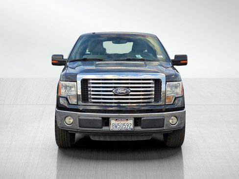 Used 2010 Ford F150 XLT image 2