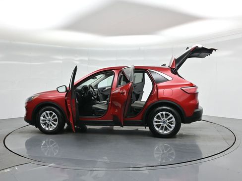 Certified 2022 Ford Escape SE w/ Convenience Package image 39