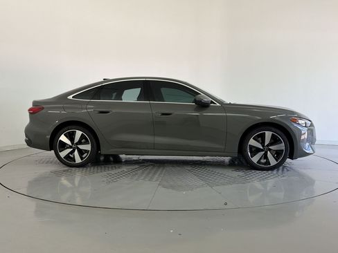 Used 2025 Audi A5 2.0T Premium Plus w/ Premium Plus AWD/4WD image 8