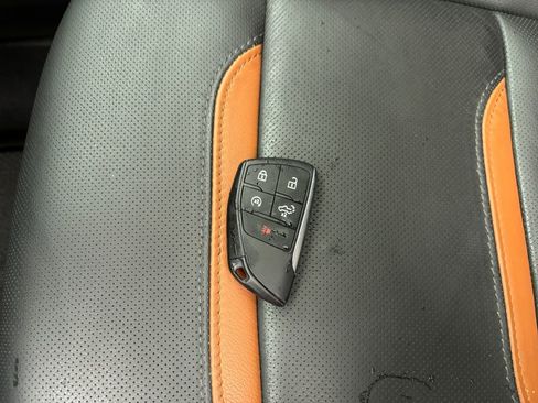 Used 2024 GMC Sierra 2500 AT4 w/ AT4 Premium Plus Package image 34