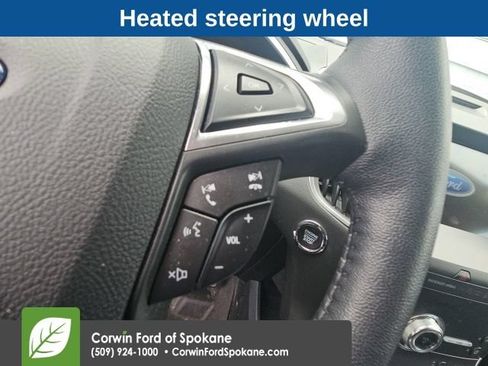 Used 2020 Ford Edge Titanium w/ Equipment Group 301A AWD/4WD image 13