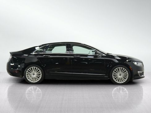 Used 2017 Lincoln MKZ Reserve w/ Technology Package AWD/4WD image 6