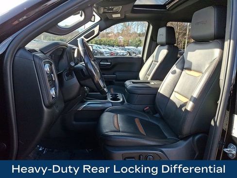 Used 2019 GMC Sierra 1500 AT4 w/ AT4 Premium Package image 17