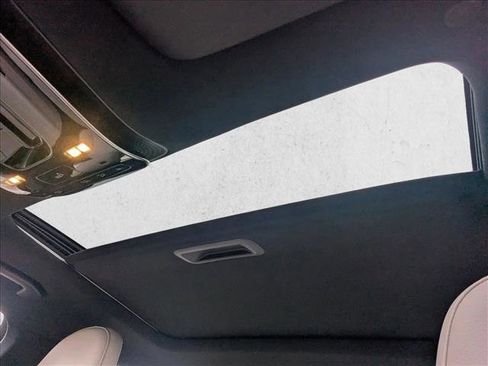 Certified 2025 Mercedes-Benz C 300 Sedan image 17