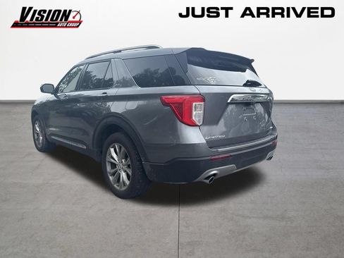 Used 2022 Ford Explorer Limited AWD/4WD image 3